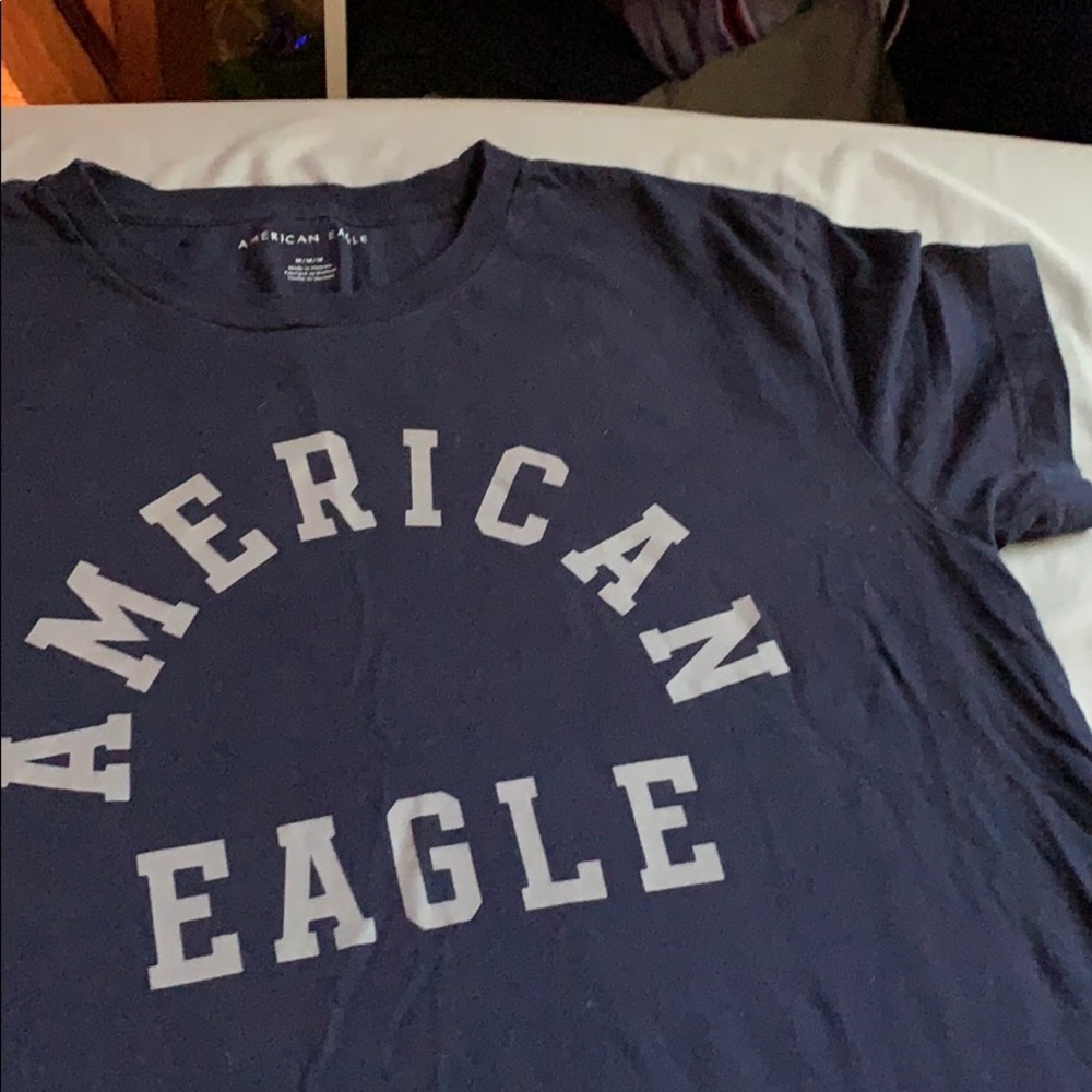 Men’s Medium American Eagle Navy Blue T-shirt